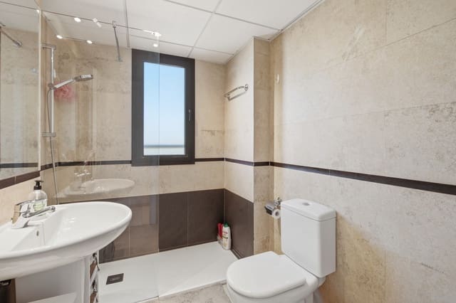 2 soverom Leilighet til salgs i Guadalmansa, Estepona med svømmebasseng garasje - € 550 000 (Ref: 10164798)