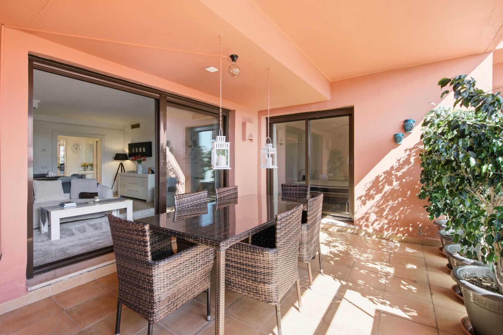 2 sypialnia Apartament na sprzedaż w New Golden Mile z basenem garażem - 550 000 € (Ref: 10164798)