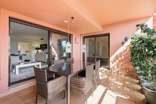 2 soverom Leilighet til salgs i Guadalmansa, Estepona med svømmebasseng garasje - € 550 000 (Ref: 10164798)