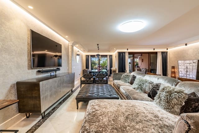 4 chambre Appartement à vendre à Kempinski, Estepona avec piscine garage - 2 050 000 € (Ref: 8354600)