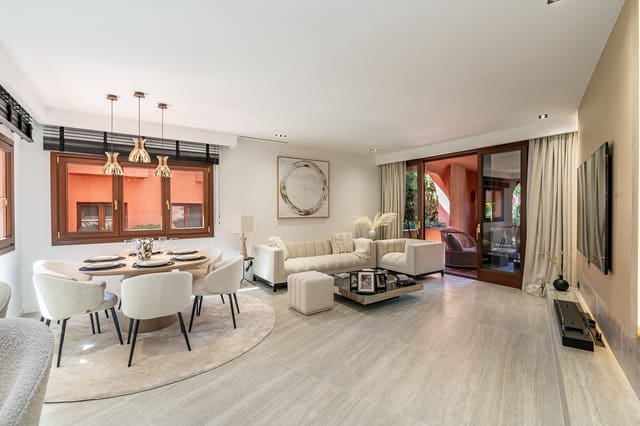 3 makuuhuone Huoneisto myytävänä paikassa Guadalmansa, Estepona mukana uima-altaan 
autotalli - 1 525 000 € (Ref: 8354602)