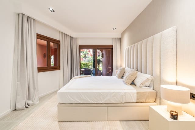 3 makuuhuone Huoneisto myytävänä paikassa Guadalmansa, Estepona mukana uima-altaan 
autotalli - 1 525 000 € (Ref: 8354602)