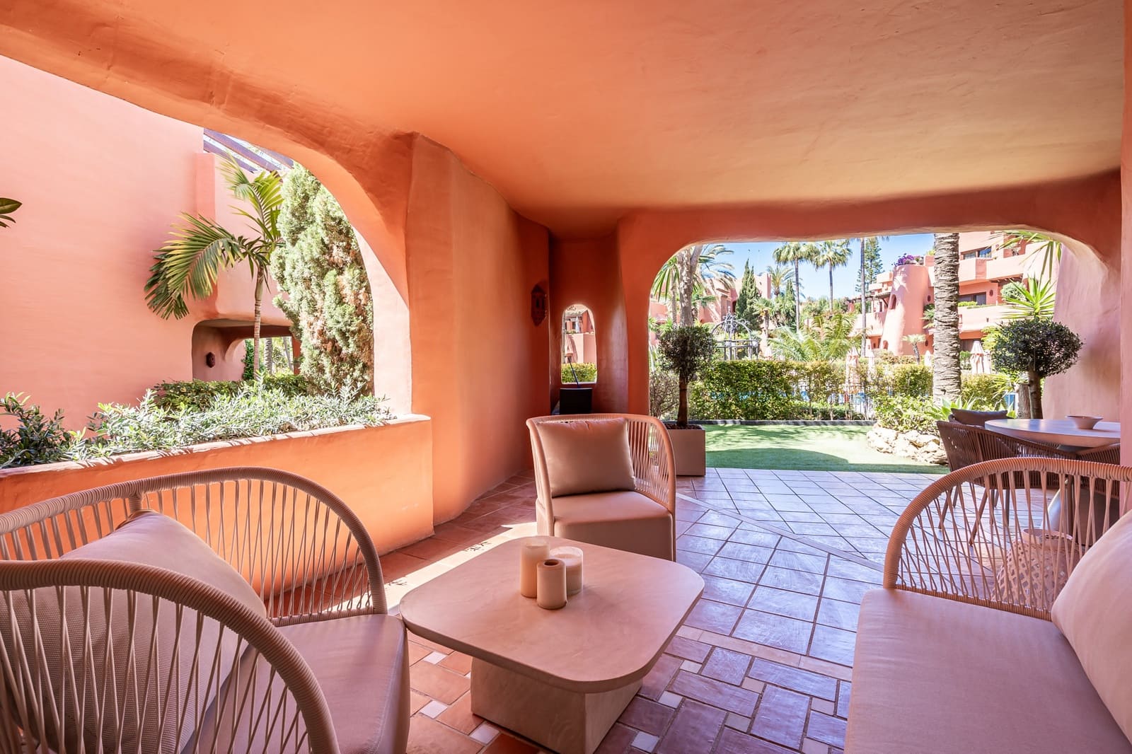 3 camera da letto Appartamento in vendita in Guadalmansa con piscina garage - 1.525.000 € (Rif: 8354602)