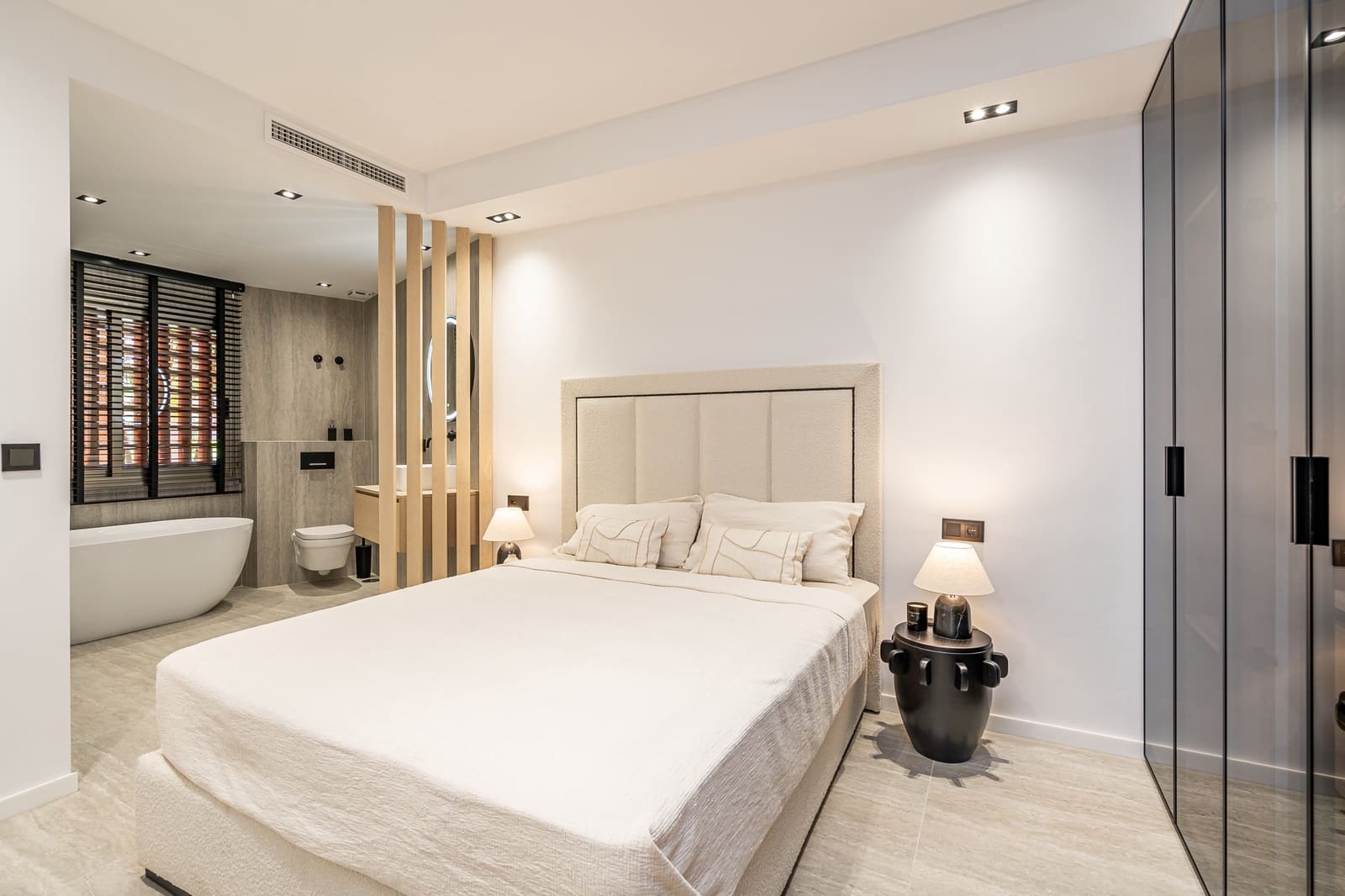 3 bedroom Apartment for sale in Guadalmansa with pool garage - € 1,525,000 (Ref: 8354602)