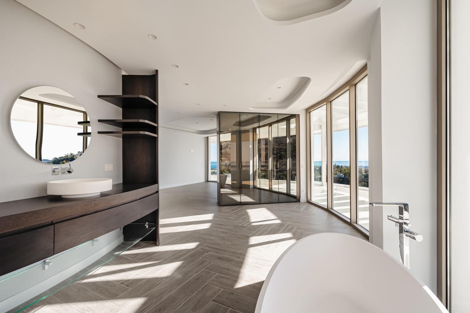 3 bedroom Apartment for sale in Benahavis with pool garage - € 3,499,500 (Ref: 8354614)
