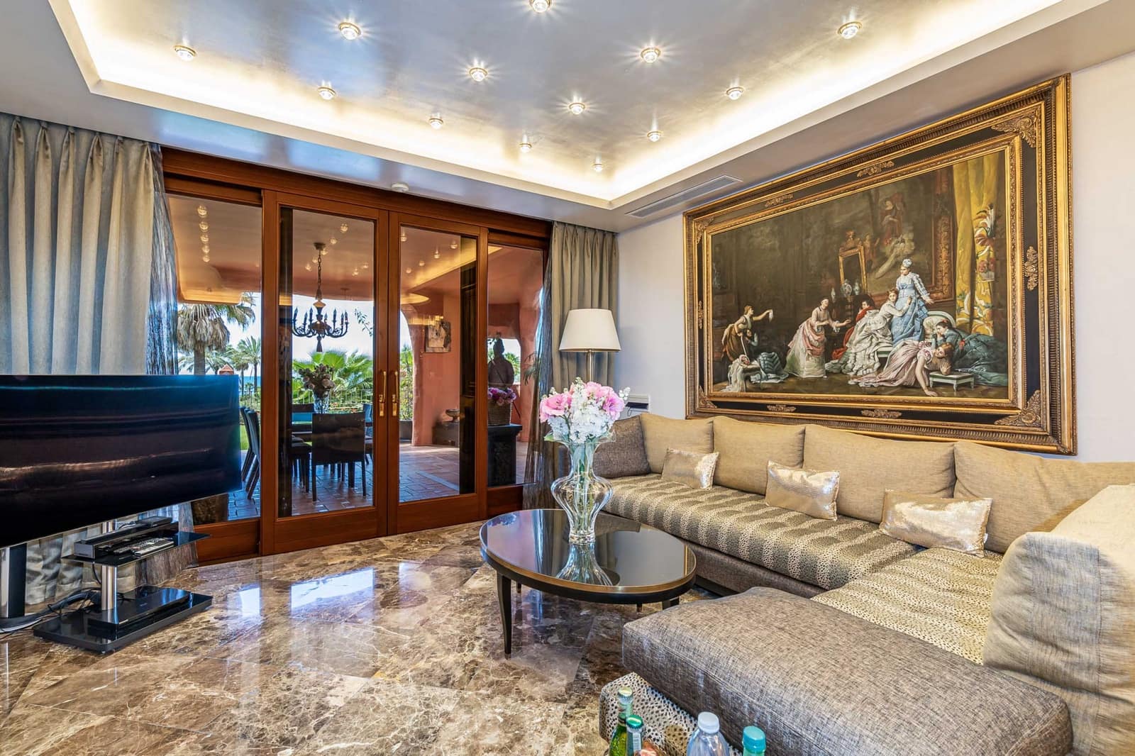 6 bedroom Apartment for sale in Guadalmansa with pool garage - € 6,900,000 (Ref: 8354621)