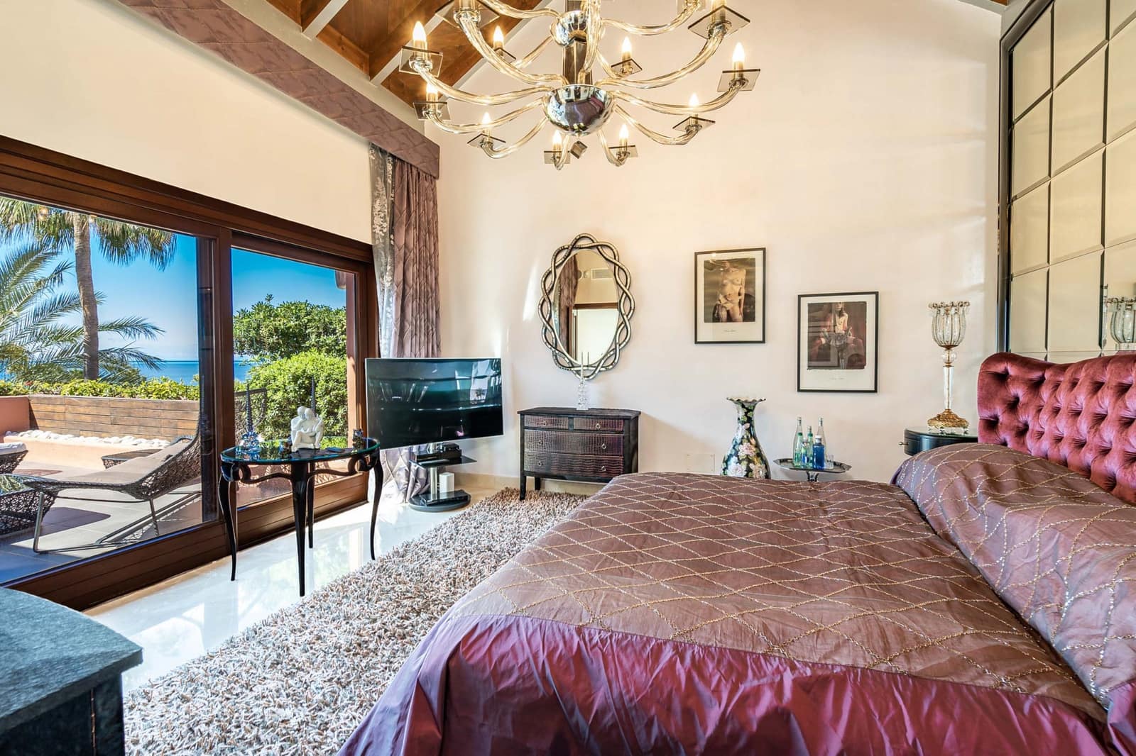6 bedroom Apartment for sale in Guadalmansa with pool garage - € 6,900,000 (Ref: 8354621)
