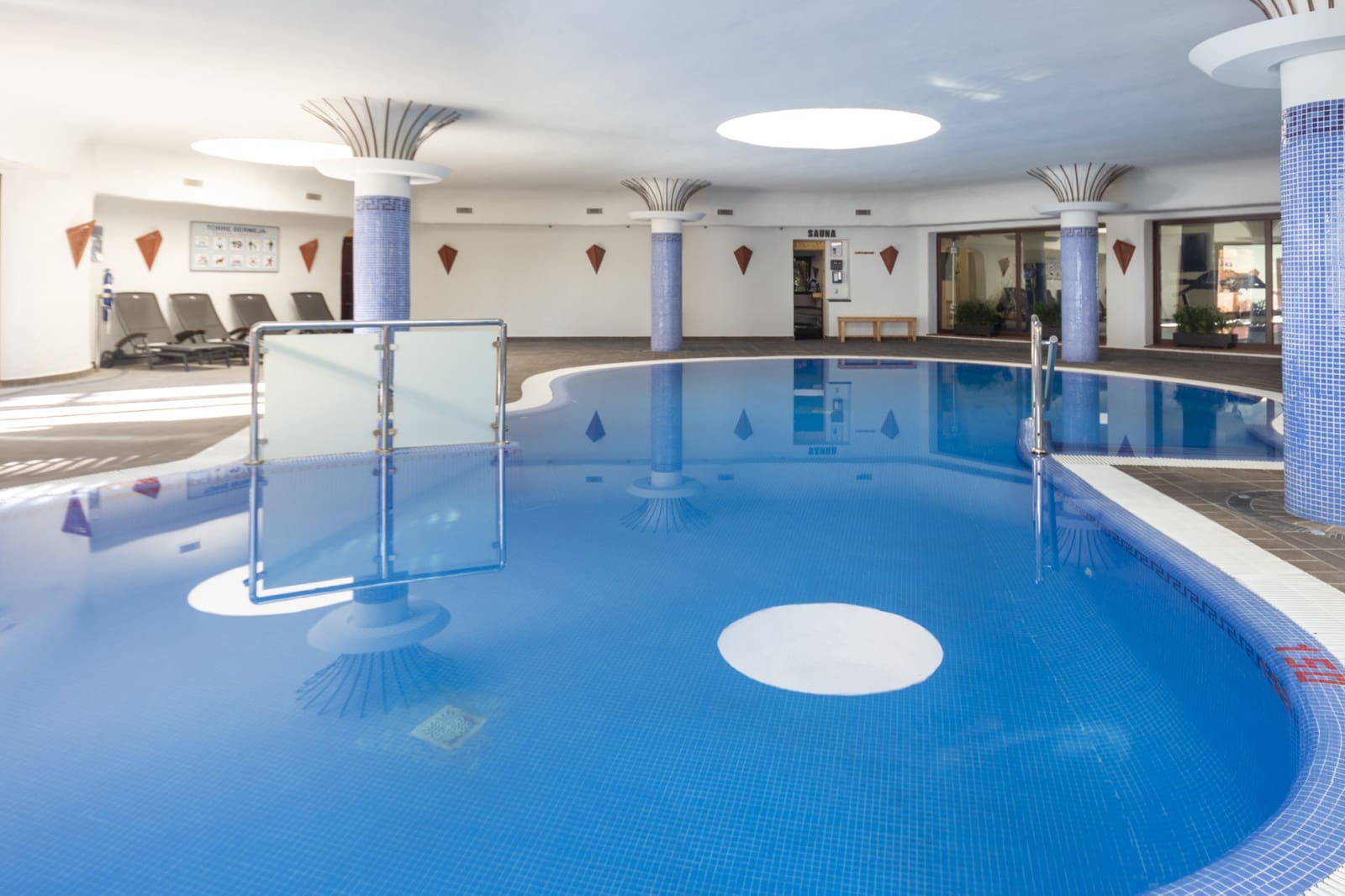 6 bedroom Apartment for sale in Guadalmansa with pool garage - € 6,900,000 (Ref: 8354621)