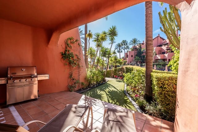 3 sovrum Lägenhet till salu i Resinera-Voladilla, Estepona med pool garage - 1 495 000 € (Ref: 8354622)