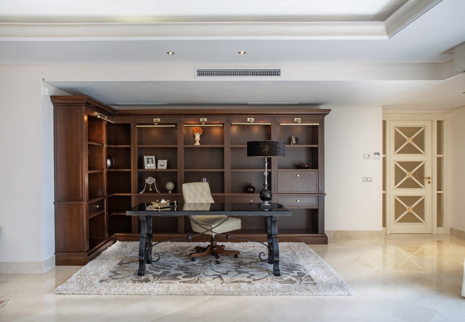 6 bedroom Penthouse for sale in Estepona with pool garage - € 5,990,000 (Ref: 8354630)