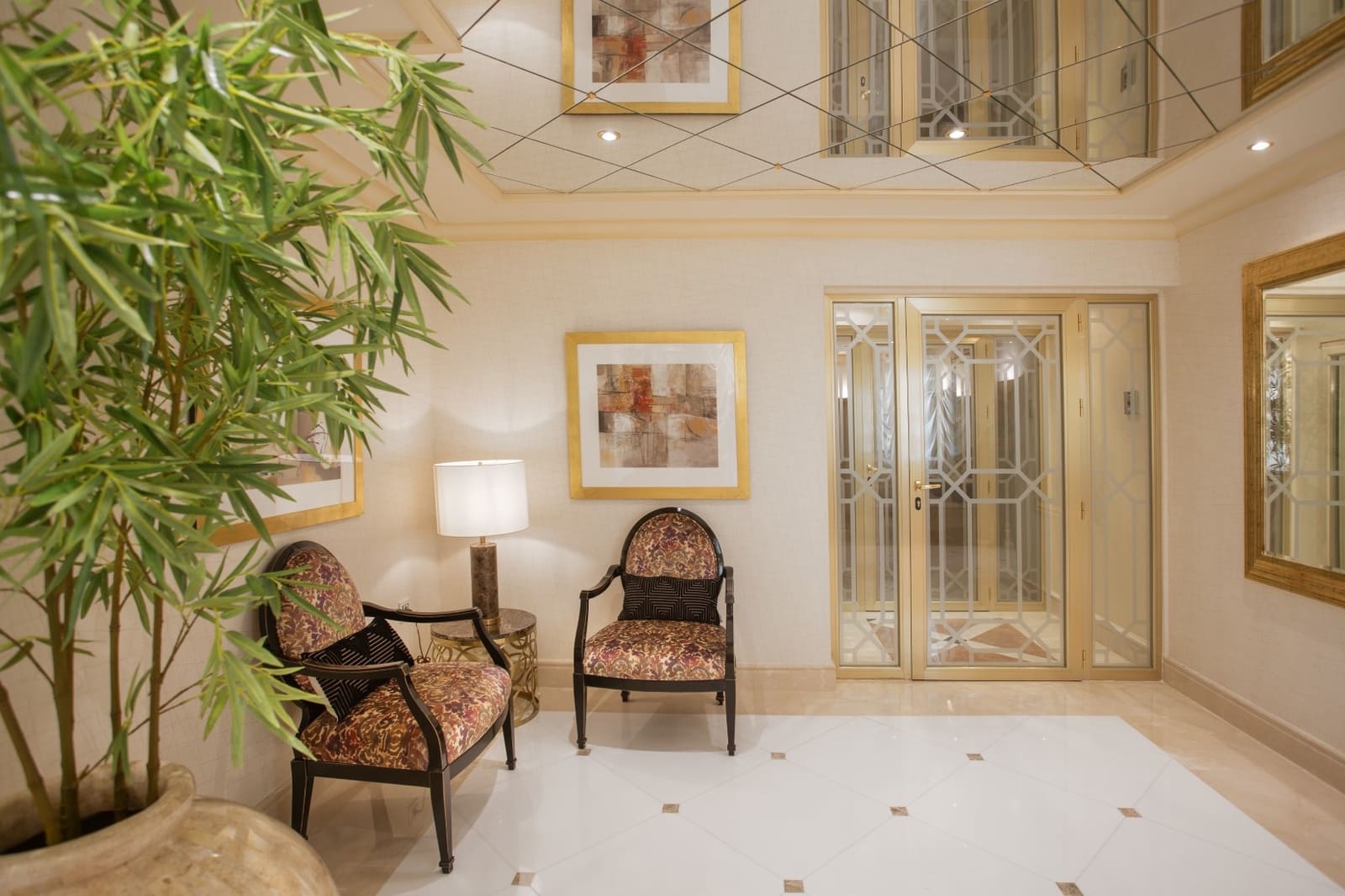 6 bedroom Penthouse for sale in Estepona with pool garage - € 5,990,000 (Ref: 8354630)