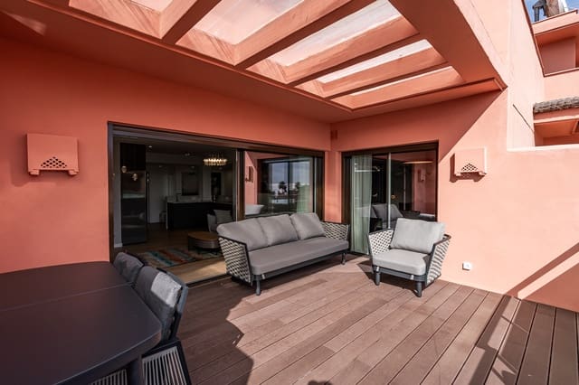 3 soverom Penthouse til salgs i Resinera-Voladilla, Estepona med svømmebasseng garasje - € 950 000 (Ref: 8356705)