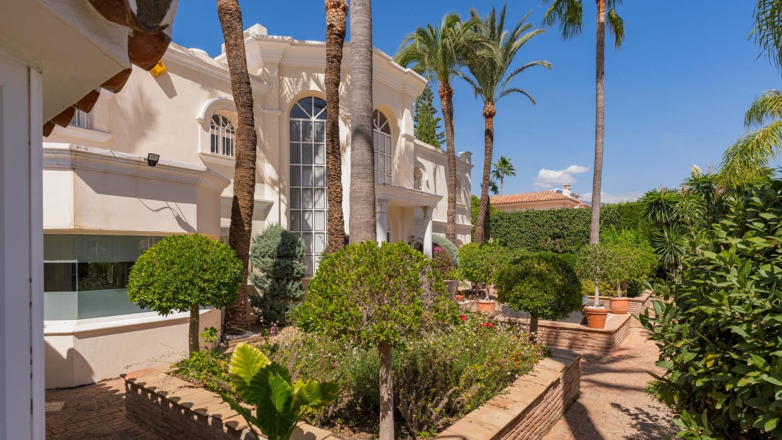 Chalet de 5 habitaciones en El Paraiso en venta con piscina - 2.950.000 € (Ref: 8356719)