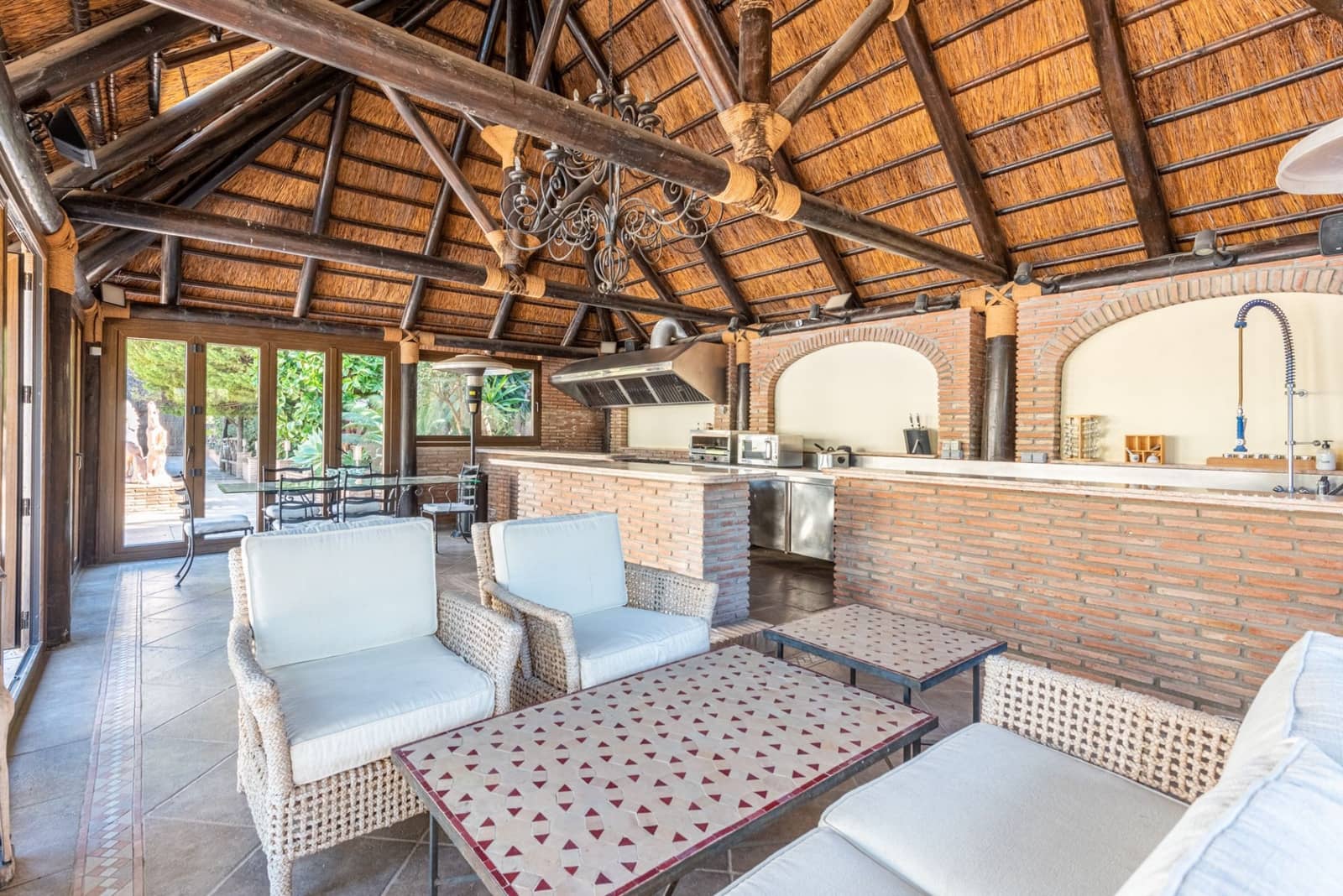 Chalet de 5 habitaciones en El Paraiso en venta con piscina - 2.950.000 € (Ref: 8356719)