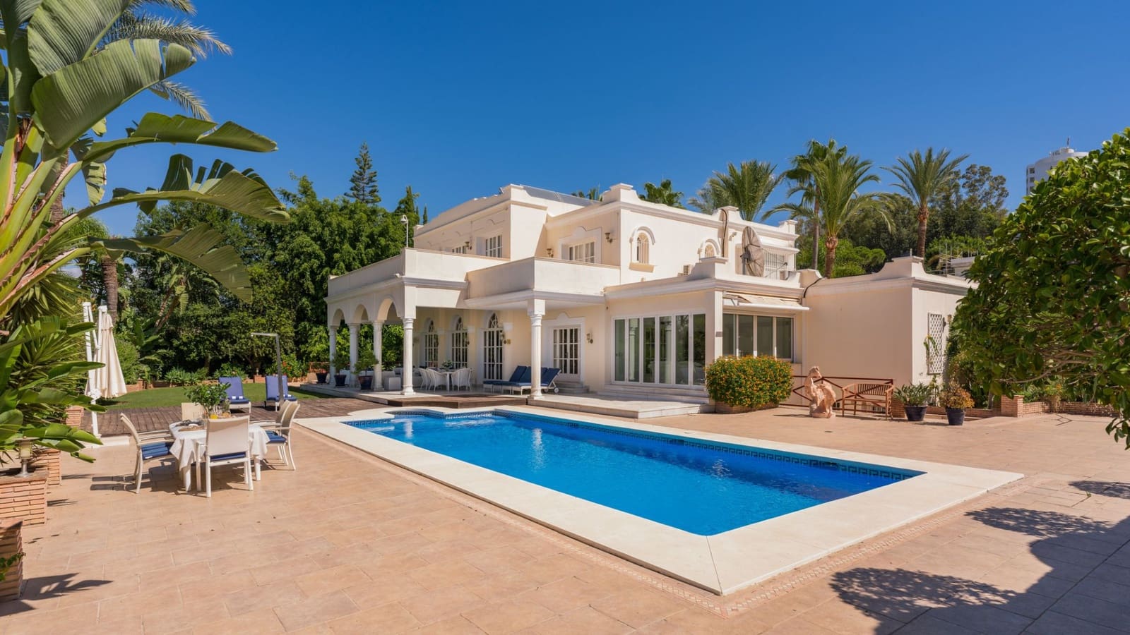 Chalet de 5 habitaciones en El Paraiso en venta con piscina - 2.950.000 € (Ref: 8356719)