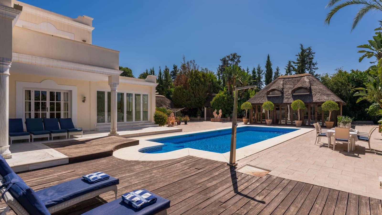 Chalet de 5 habitaciones en El Paraiso en venta con piscina - 2.950.000 € (Ref: 8356719)