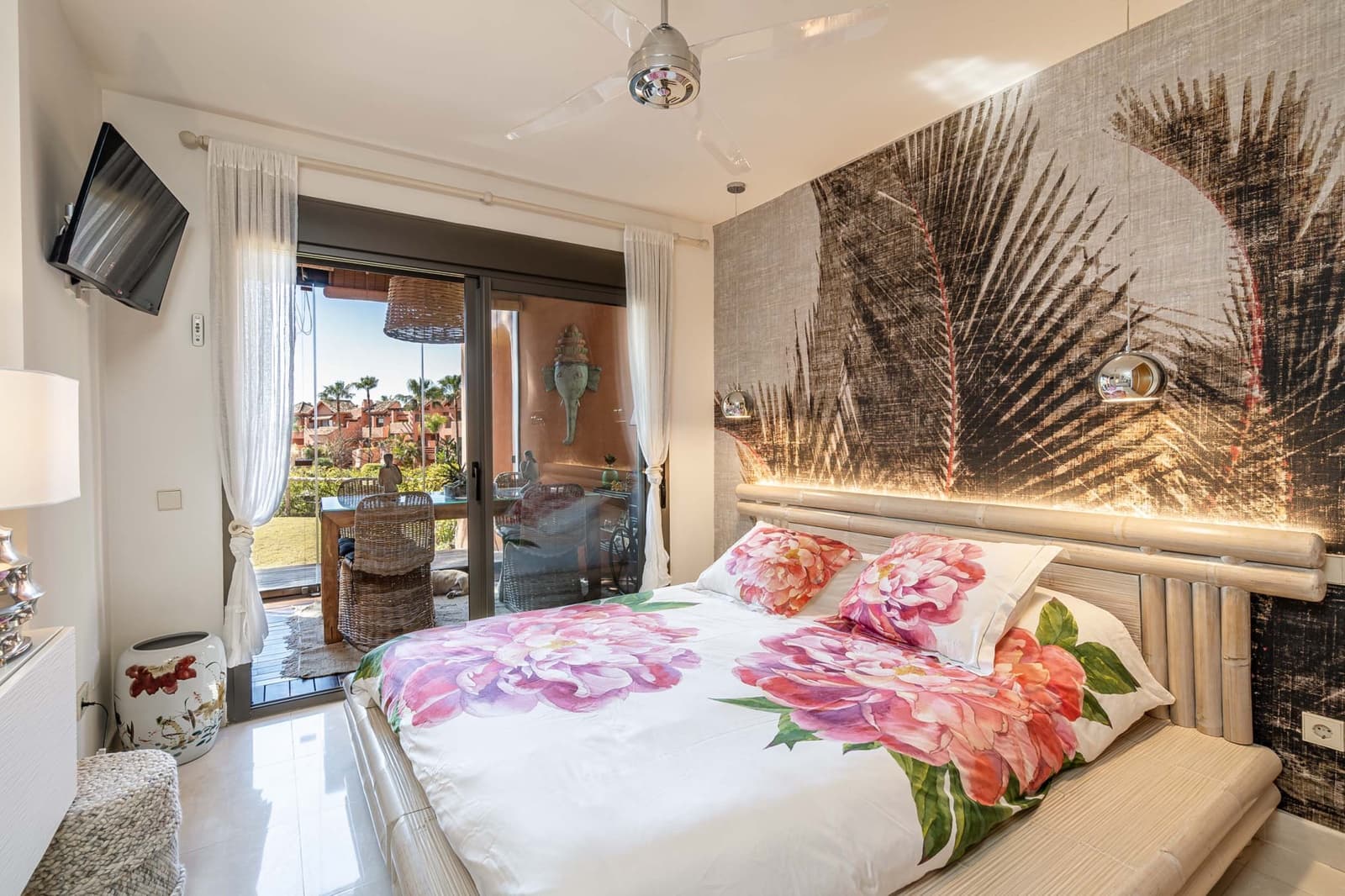 2 camera da letto Appartamento in vendita in New Golden Mile con piscina garage - 585.000 € (Rif: 8356747)