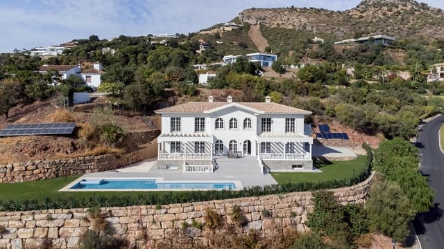 6 bedroom Villa for sale in Benahavís with pool garage - € 3,700,000 (Ref: 8356748)