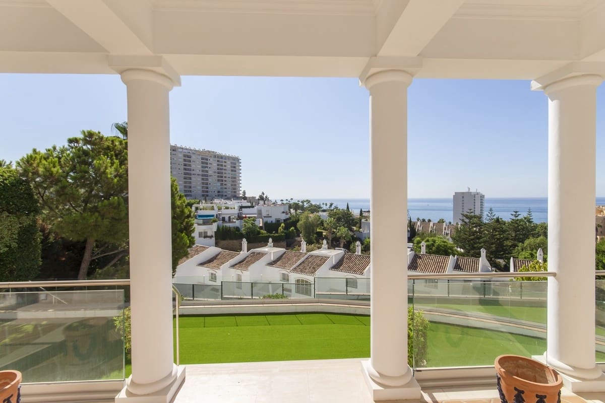 6 soveværelse Villa til salg i Torrequebrada med swimmingpool garage - € 2.200.000 (Ref: 8356787)