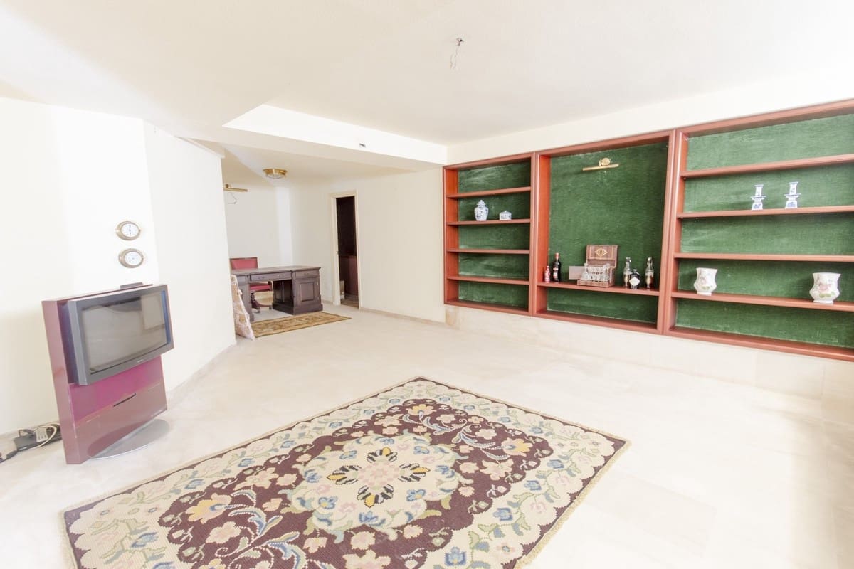 6 soveværelse Villa til salg i Torrequebrada med swimmingpool garage - € 2.200.000 (Ref: 8356787)