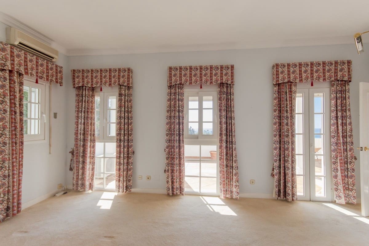 6 soveværelse Villa til salg i Torrequebrada med swimmingpool garage - € 2.200.000 (Ref: 8356787)