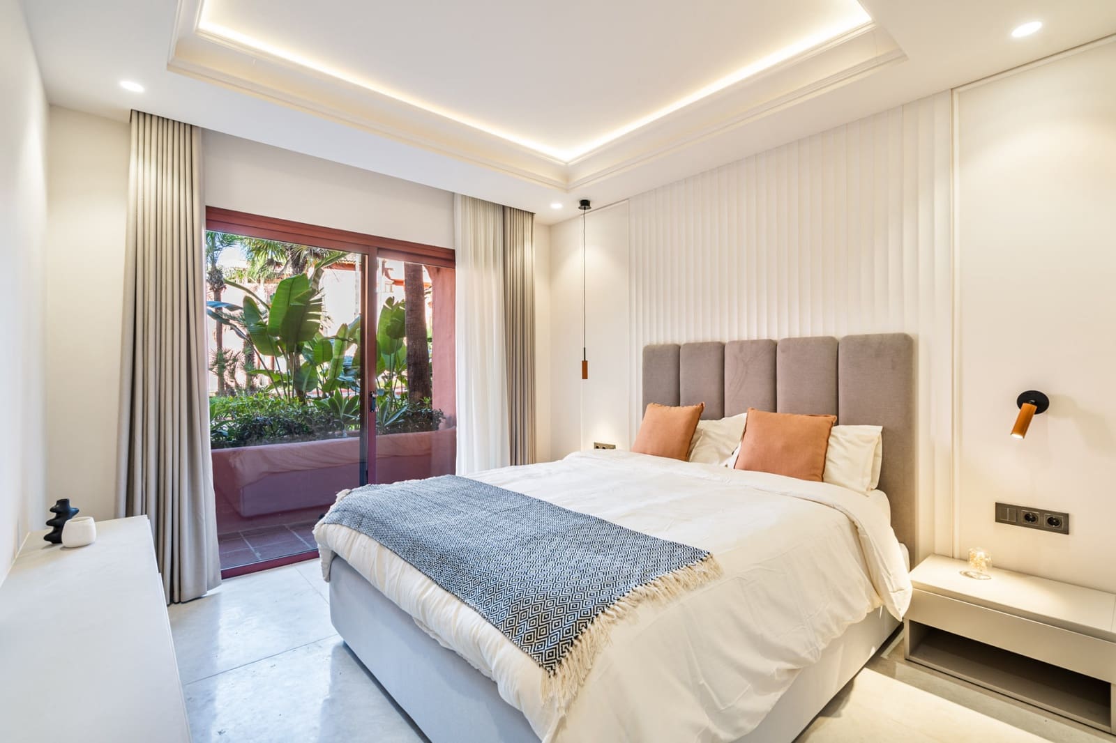 3 sovrum Lägenhet till salu i Guadalmansa med pool garage - 1 550 000 € (Ref: 8475834)