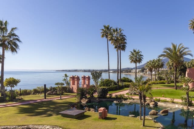 3 sovrum Lägenhet till salu i Resinera-Voladilla, Estepona med pool garage - 1 395 000 € (Ref: 8475834)
