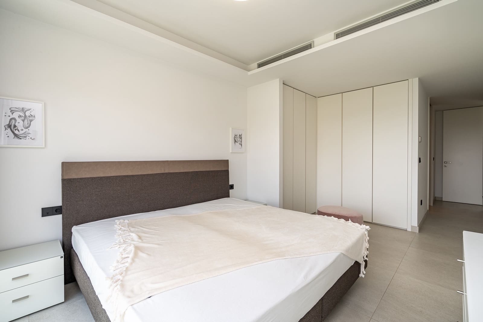 4 quarto Casa em Banda para venda em Estepona com piscina garagem - 2 290 000 € (Ref: 8484444)