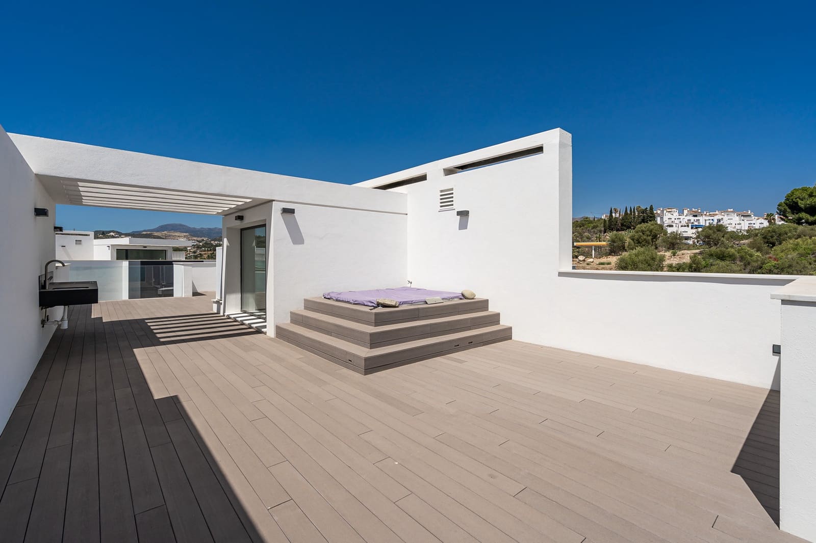 4 quarto Casa em Banda para venda em Estepona com piscina garagem - 2 290 000 € (Ref: 8484444)