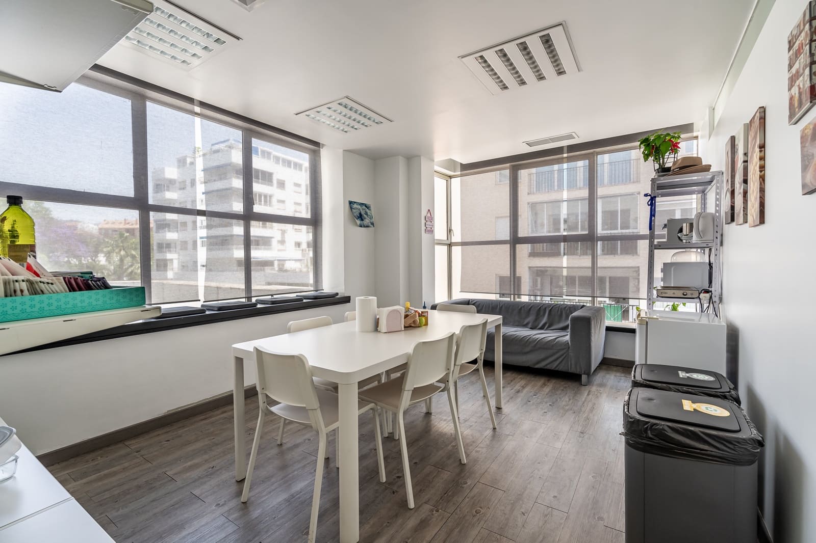 Erhverv til salg i Marbella - € 1.495.000 (Ref: 8498662)