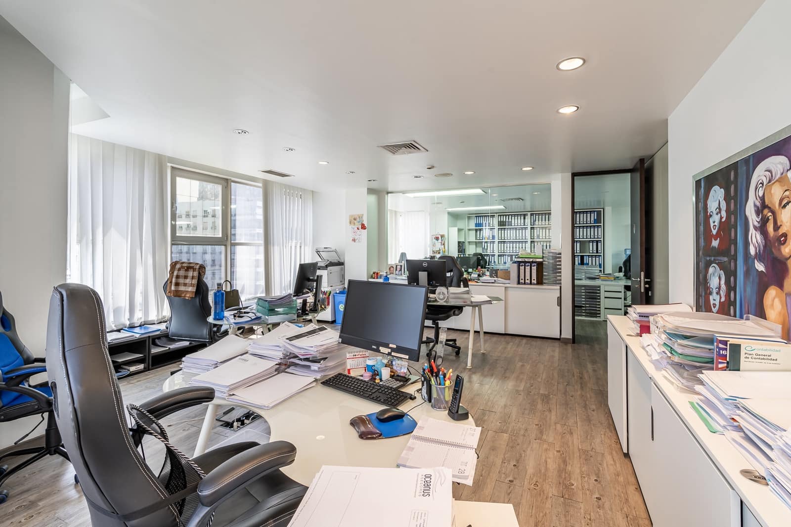 Kaupallinen myytävänä paikassa Marbella mukana 
autotalli - 1 495 000 € (Ref: 8498662)