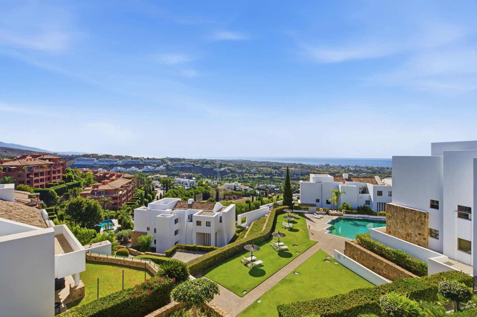3 bedroom Penthouse for sale in Los Flamingos with pool garage - € 1,395,000 (Ref: 8610956)
