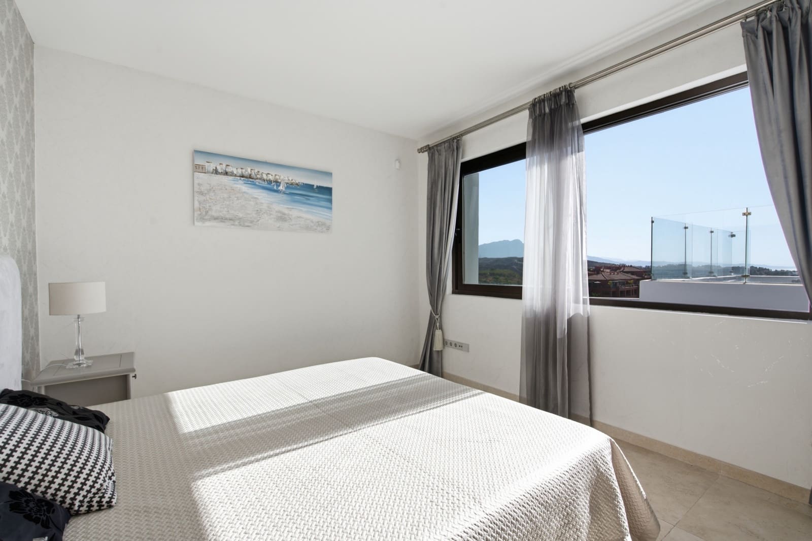 3 bedroom Penthouse for sale in Los Flamingos with pool garage - € 1,395,000 (Ref: 8610956)
