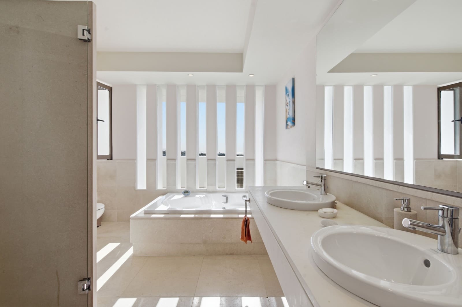 3 bedroom Penthouse for sale in Los Flamingos with pool garage - € 1,395,000 (Ref: 8610956)