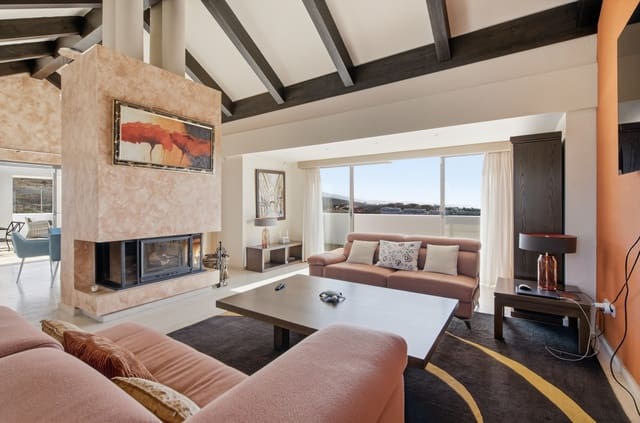 3 chambre Penthouse à vendre à Los Flamingos, Benahavís avec piscine garage - 1 395 000 € (Ref: 8610956)