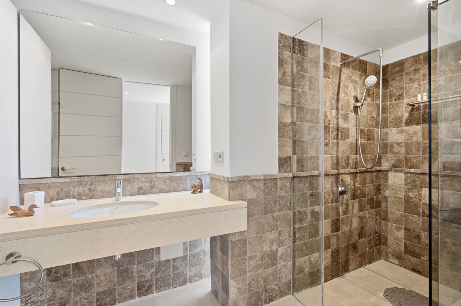 3 bedroom Penthouse for sale in Los Flamingos with pool garage - € 1,395,000 (Ref: 8610956)