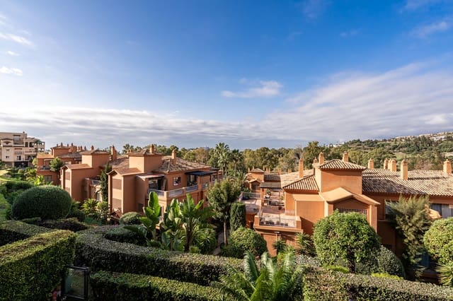 2 sovrum Lägenhet till salu i La Alquería, Estepona med pool garage - 485 000 € (Ref: 8630024)