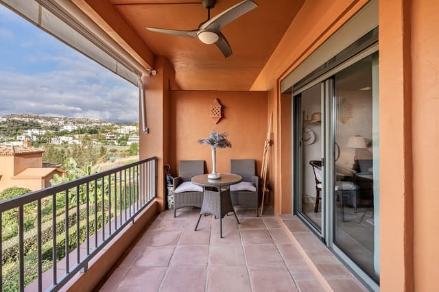 2 sovrum Lägenhet till salu i La Alquería, Estepona med pool garage - 485 000 € (Ref: 8630024)