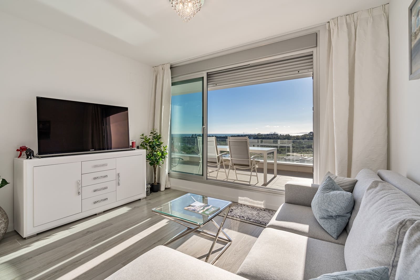 3 bedroom Apartment for sale in Cancelada with pool garage - € 545,000 (Ref: 8687423)