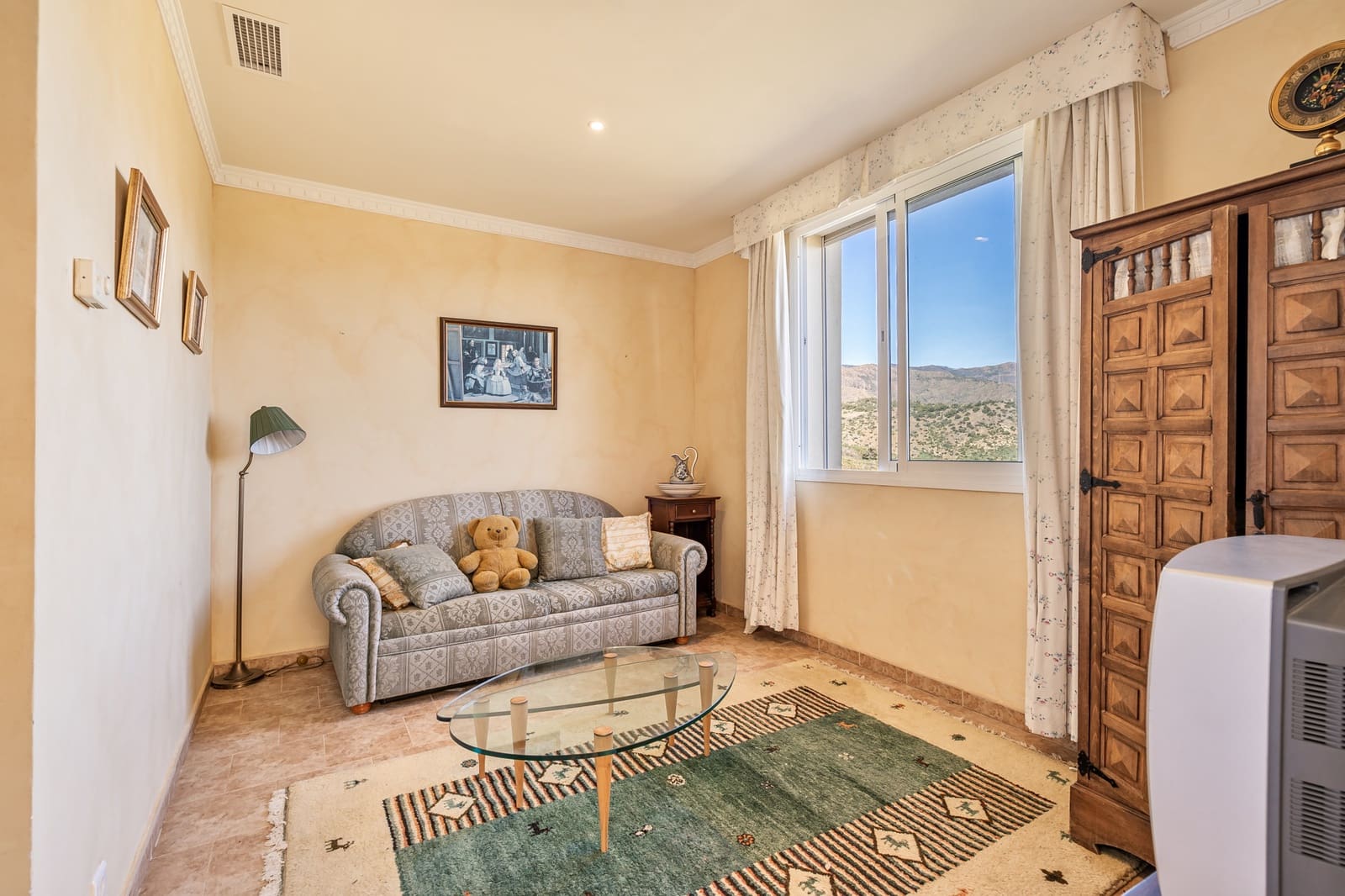 7 bedroom Villa for sale in Estepona with garage - € 2,500,000 (Ref: 8827541)