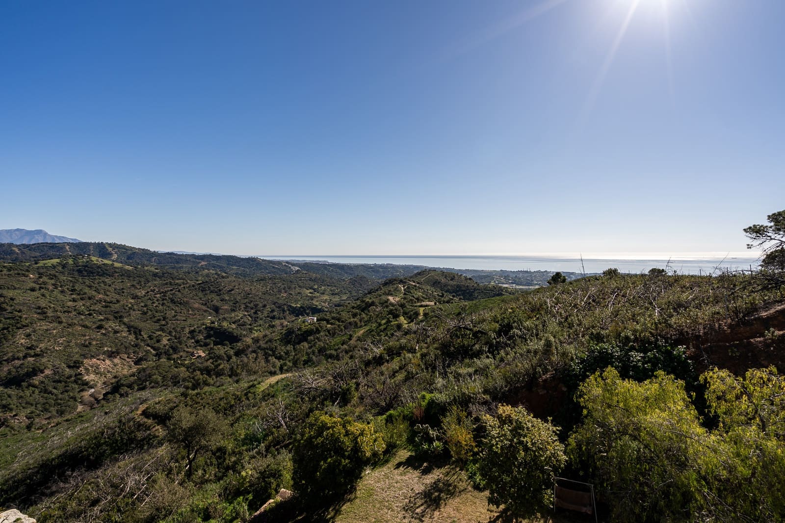 7 bedroom Villa for sale in Estepona with garage - € 2,500,000 (Ref: 8827541)