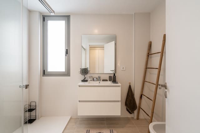 2 chambre Appartement à vendre à La Concha - Resina Golf, Estepona avec piscine garage - 650 000 € (Ref: 8856857)