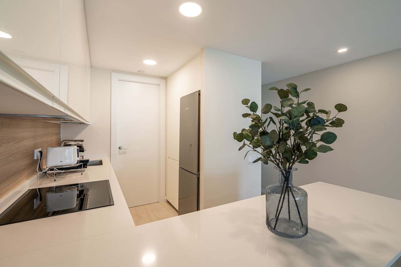2 slaapkamer Appartement te koop in Estepona met zwembad garage - € 650.000 (Ref: 8856857)