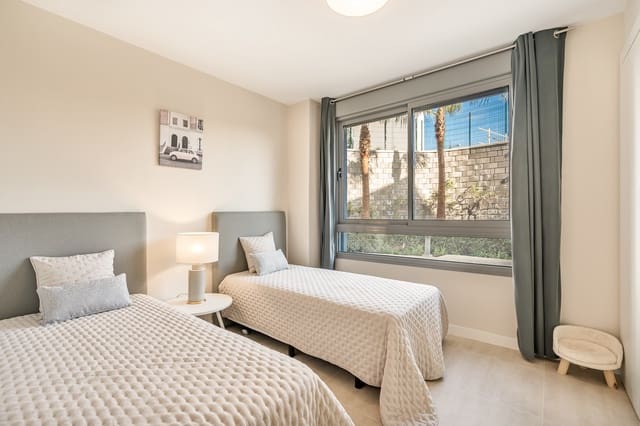 2 chambre Appartement à vendre à La Concha - Resina Golf, Estepona avec piscine garage - 650 000 € (Ref: 8856857)