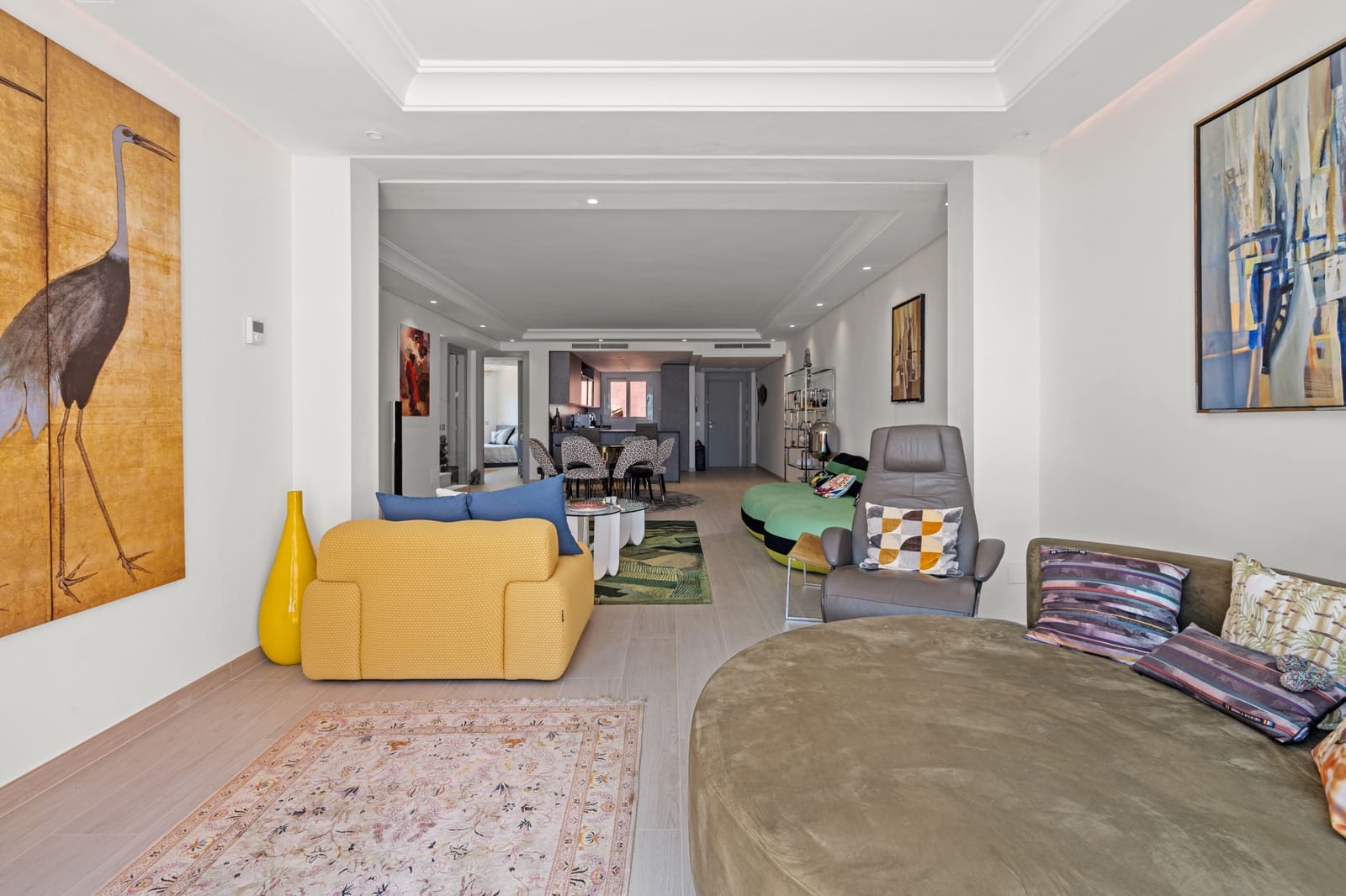 3 bedroom Penthouse for sale in Estepona with pool garage - € 1,825,000 (Ref: 8894559)