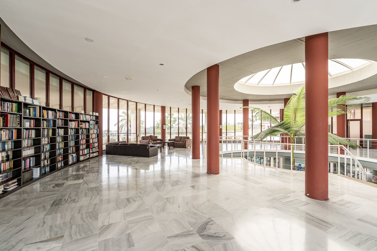 2 bedroom Apartment for sale in Benahavis with pool garage - € 355,000 (Ref: 8935186)