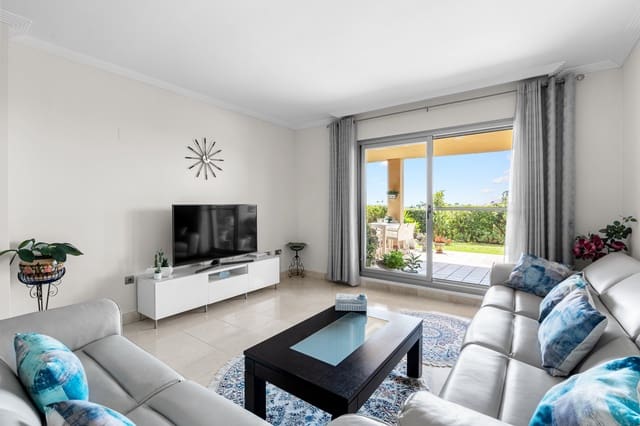 2 makuuhuone Huoneisto myytävänä paikassa La Concha - Resina Golf, Estepona mukana uima-altaan 
autotalli - 349 000 € (Ref: 9173358)