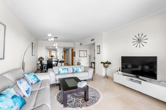 2 makuuhuone Huoneisto myytävänä paikassa La Concha - Resina Golf, Estepona mukana uima-altaan 
autotalli - 349 000 € (Ref: 9173358)