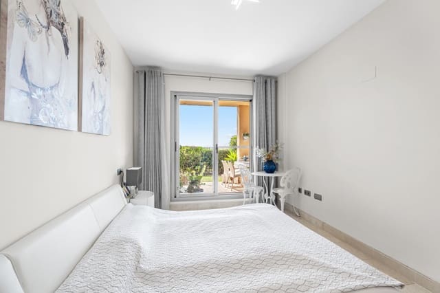 2 makuuhuone Huoneisto myytävänä paikassa La Concha - Resina Golf, Estepona mukana uima-altaan 
autotalli - 349 000 € (Ref: 9173358)