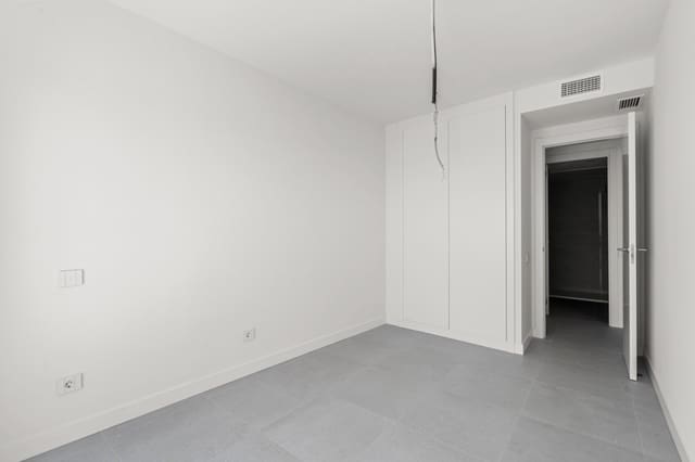 2 Zimmer Apartment zu verkaufen in Selwo, Estepona mit Pool Garage - 670.000 € (Ref: 9192198)